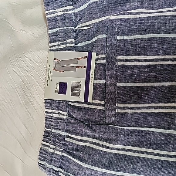 Cropped Linen blue and white pants - Picture 10 of 13